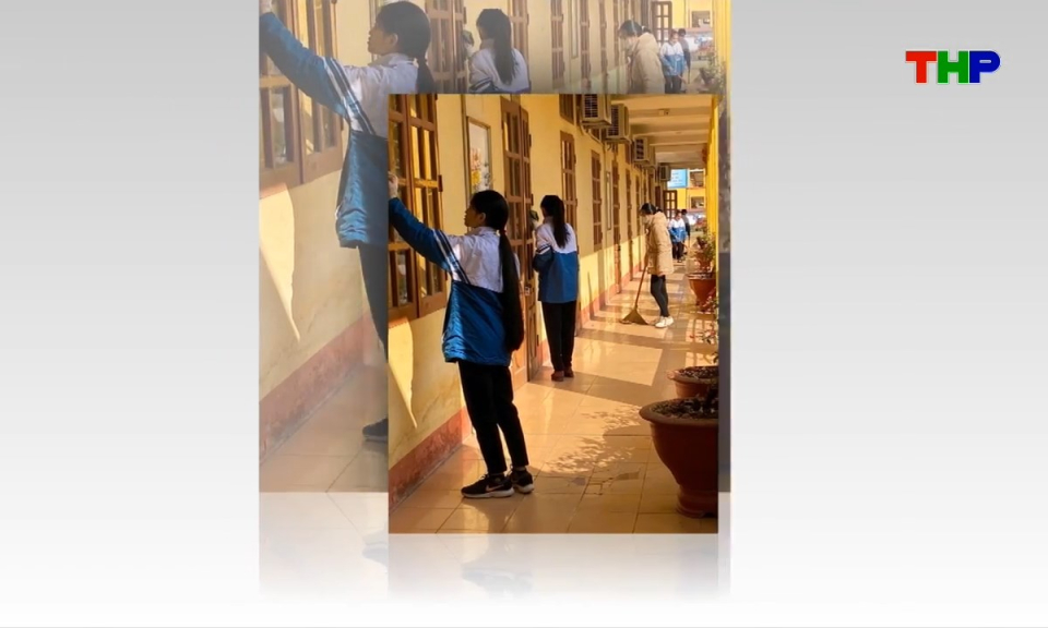 Lăng k&iacute;nh tuổi hoa: Điều tử tế bay xa