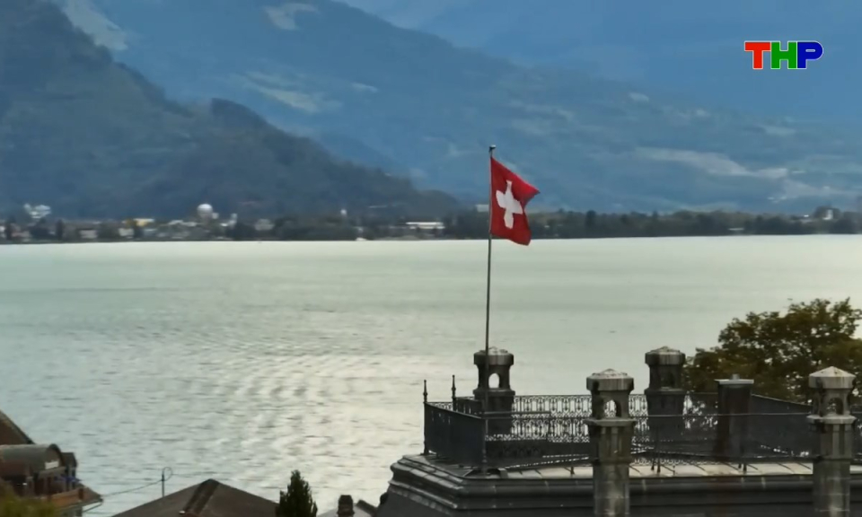 Kh&aacute;m ph&aacute; thế giới: Con đường đến h&ograve;a b&igrave;nh - C&acirc;u chuyện từ những quốc gia kh&ocirc;ng chiến tranh