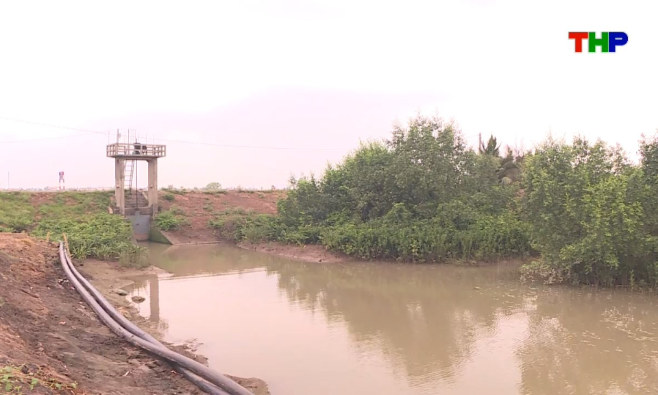 Ph&aacute;p luật v&agrave; cuộc sống: Chủ động x&acirc;y dựng phương &aacute;n ph&ograve;ng, chống thi&ecirc;n tai trước m&ugrave;a mưa b&atilde;o