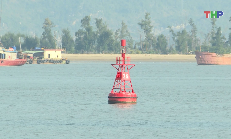 Ph&aacute;t huy hiệu quả khai th&aacute;c cảng biển 