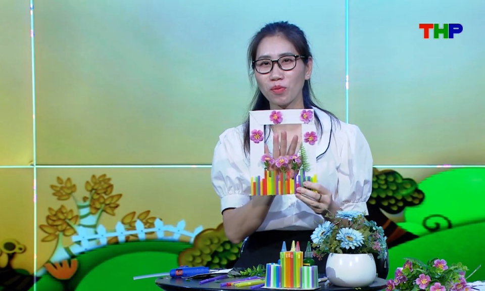 Vitamin tuổi hồng: S&aacute;ng tạo c&ugrave;ng b&eacute; (Phần 3)