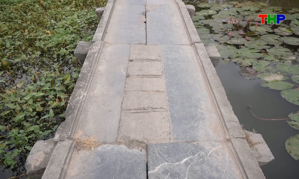 Bảo tồn gi&aacute; trị của những c&acirc;y cầu đ&aacute; cổ