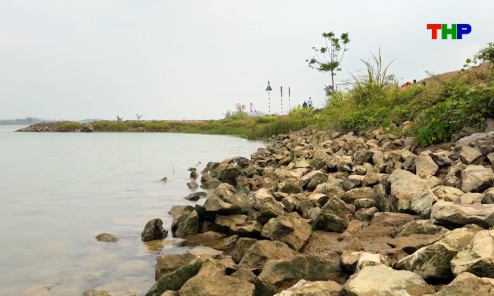 Hộp thư truyền h&igrave;nh: Đầu tư, bảo vệ c&aacute;c tuyến đ&ecirc;, k&egrave; xung yếu