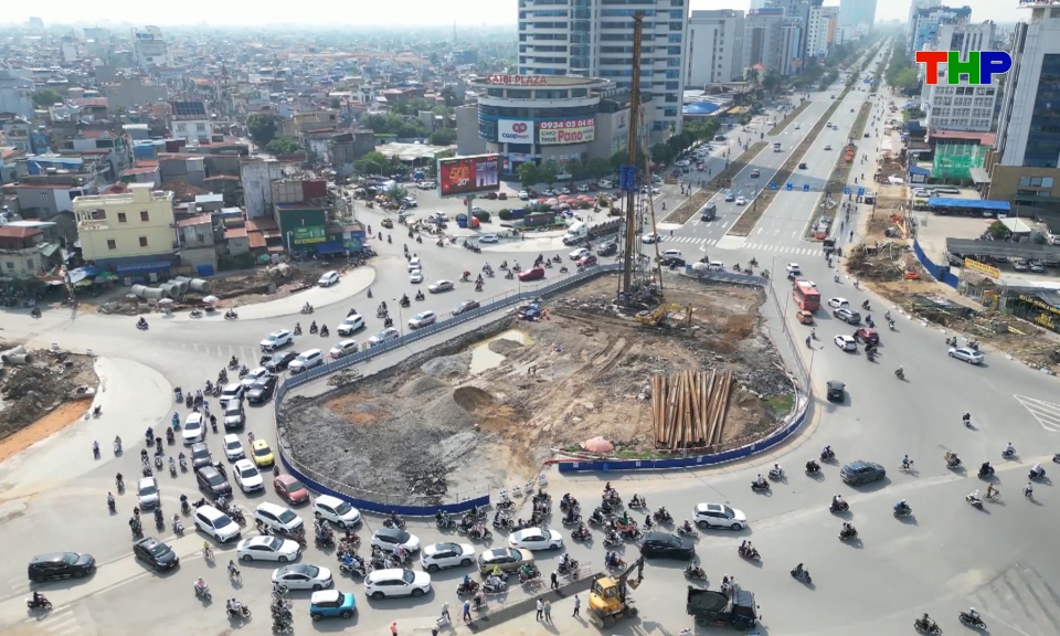 Thi c&ocirc;ng xuy&ecirc;n lễ tại c&aacute;c dự &aacute;n trọng điểm