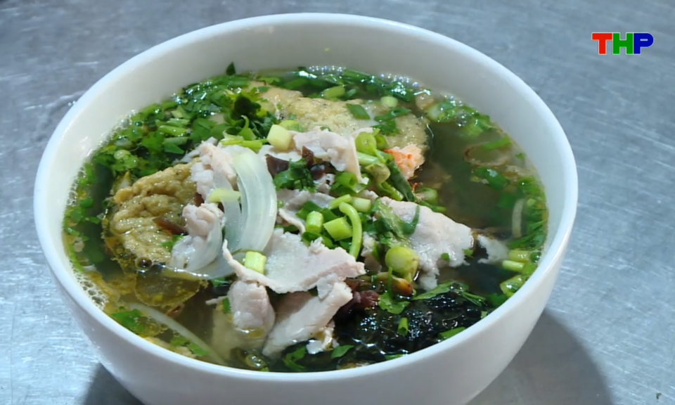 Chạm Hải Ph&ograve;ng: B&aacute;nh đa cua - Quen m&agrave; kh&ocirc;ng cũ