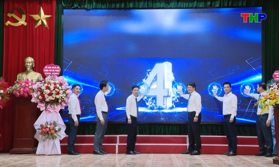 Đại đo&agrave;n kết to&agrave;n d&acirc;n: Đẩy mạnh chuyển đổi số trong c&ocirc;ng t&aacute;c mặt trận 