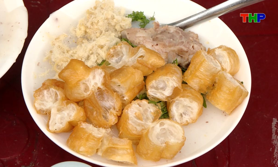 Ẩm thực: Ch&aacute;o cay