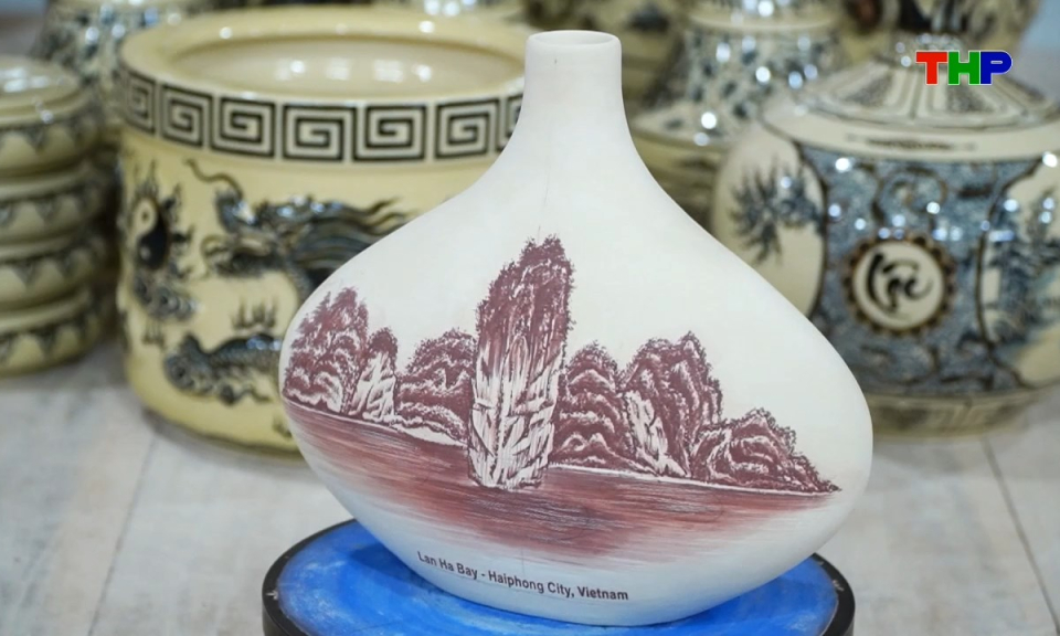 Diễn đ&agrave;n văn học nghệ thuật: Truyền thống v&agrave; c&aacute;ch t&acirc;n trong gốm: Đối thoại hay đ&aacute;nh đổi
