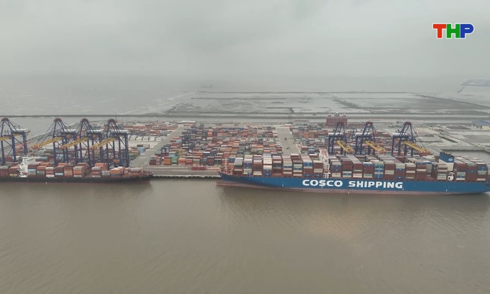 Ph&aacute;t huy lợi thế trong ph&aacute;t triển logistics 