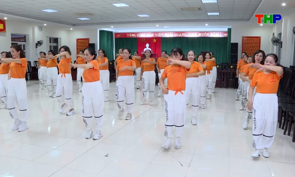 G&oacute;c nh&igrave;n thể thao: Nhảy d&acirc;n vũ