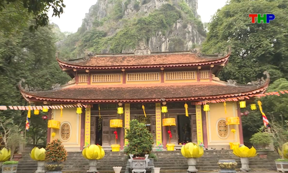 Ch&acirc;n dung cuộc sống: Người bảo tồn cổ tự Nhẫm Dương