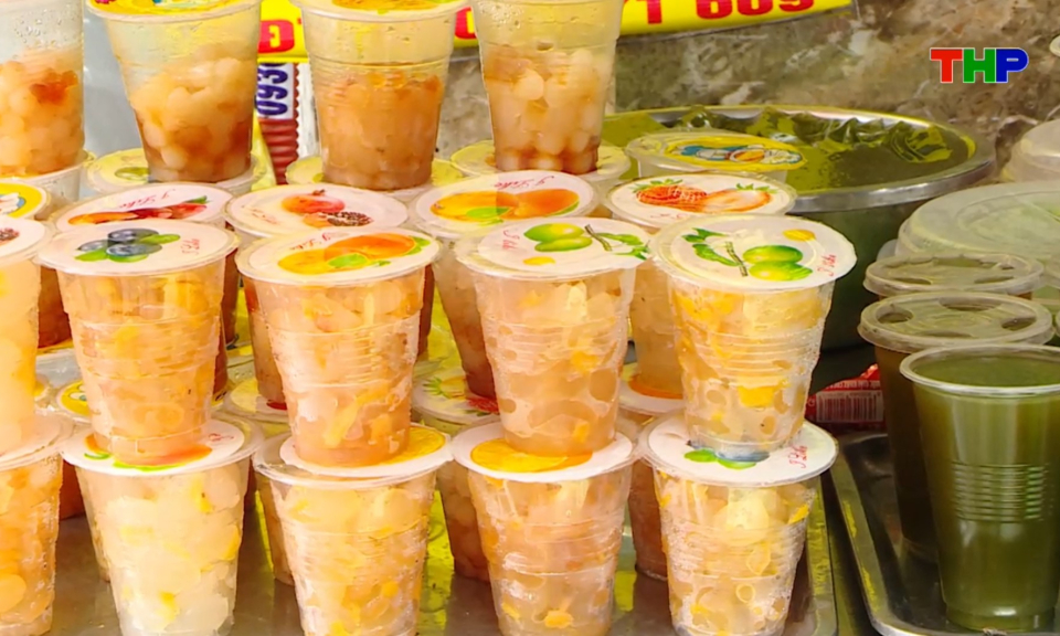 Chạm Hải Ph&ograve;ng: Ẩm thực chợ Cố Đạo