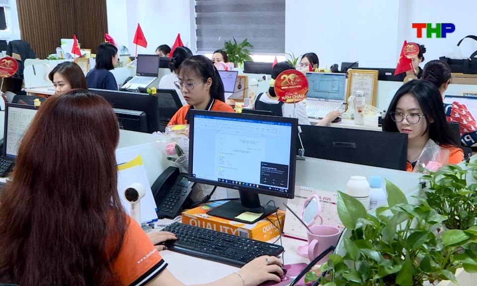 Tạp ch&iacute; kinh tế: M&ocirc; h&igrave;nh th&ocirc;ng quan tập trung - "Đ&ograve;n bẩy" cho hải quan số, hải quan th&ocirc;ng minh