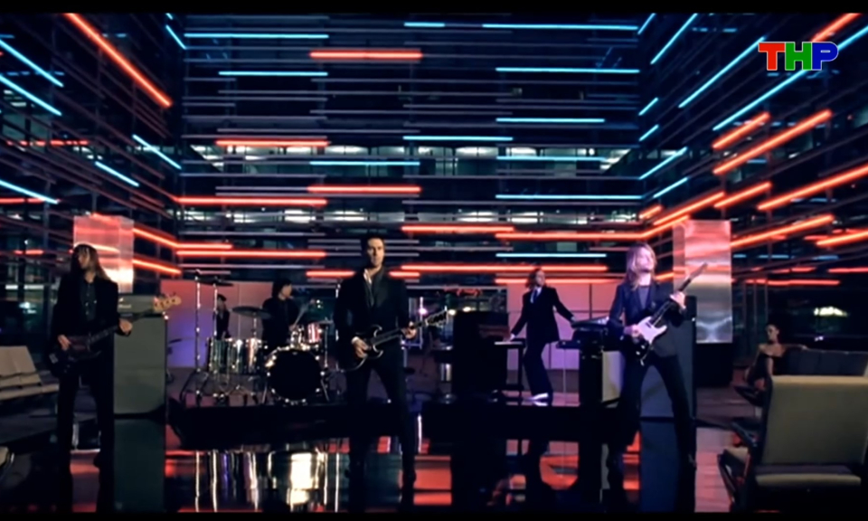 Ca nhạc quốc tế: Maroon 5 - Những MV triệu view v&agrave; sắc m&agrave;u pop hiện đại