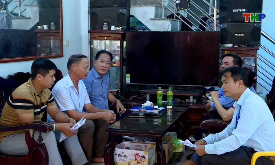 Ph&aacute;p luật v&agrave; cuộc sống: Tăng cường đối thoại, giải quyết khiếu nại từ cơ sở