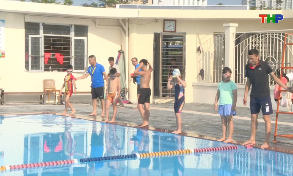 Ph&ograve;ng ch&aacute;y chữa ch&aacute;y v&agrave; cứu nạn cứu hộ: Chung tay ph&ograve;ng chống đuối nước cho trẻ em