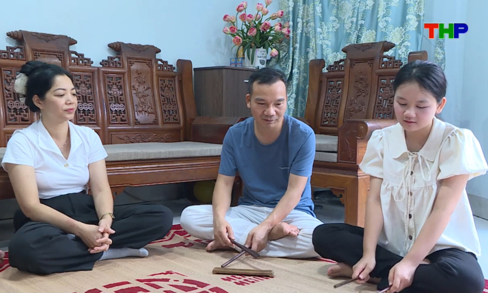 C&acirc;u chuyện của t&ocirc;i: Cha con nối nhịp ca tr&ugrave;