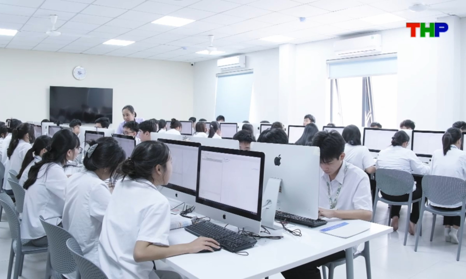 Con đường lựa chọn: Gi&aacute;o dục ngo&agrave;i c&ocirc;ng lập - Th&ecirc;m lựa chọn cho người học