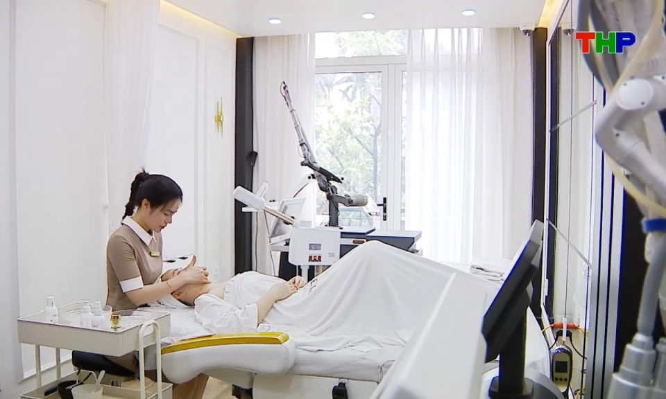 Nhịp sống trẻ: Xu hướng skincare của giới trẻ hiện đại