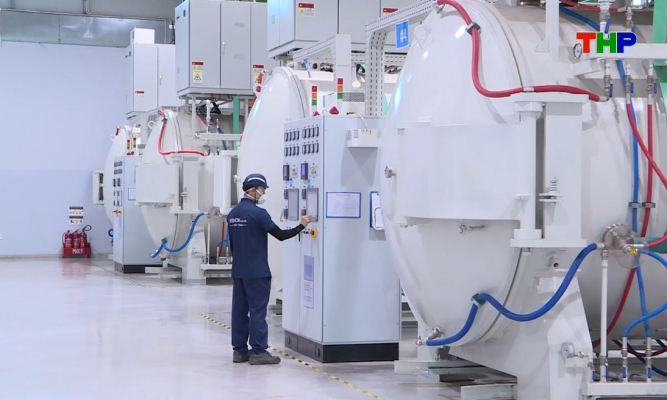 Hải Ph&ograve;ng chuyển động v&agrave; kết nối: Doanh nghiệp trước th&aacute;ch thức chuyển đổi xanh v&agrave; n&acirc;ng cao năng lực cạnh tranh