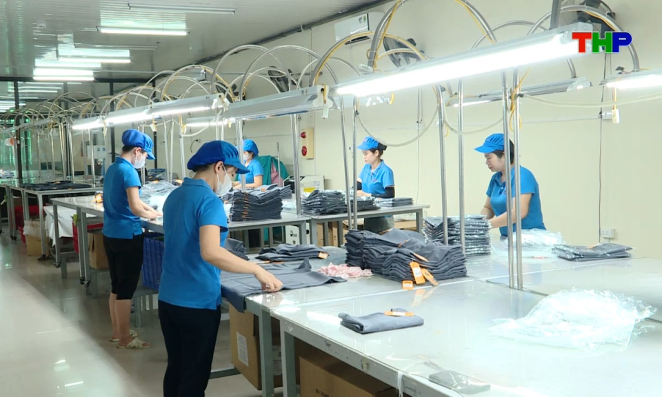 Hải Ph&ograve;ng chuyển động v&agrave; kết nối: Ng&agrave;nh thời trang Hải Ph&ograve;ng tr&ecirc;n h&agrave;nh tr&igrave;nh xanh h&oacute;a