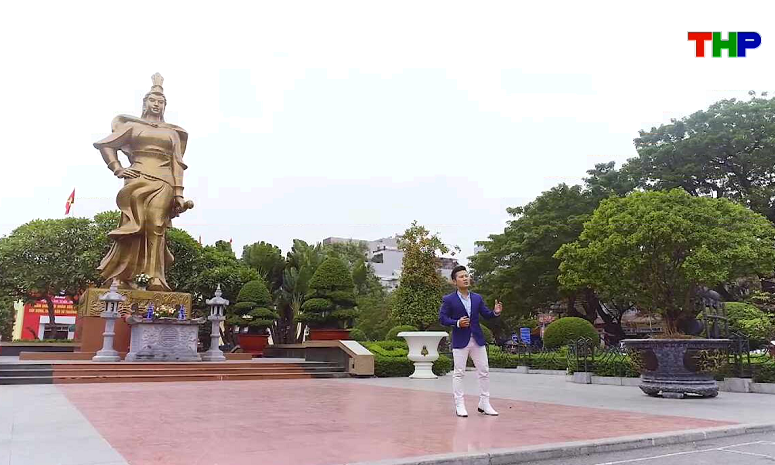 Ca nhạc: Th&aacute;ng năm th&agrave;nh phố