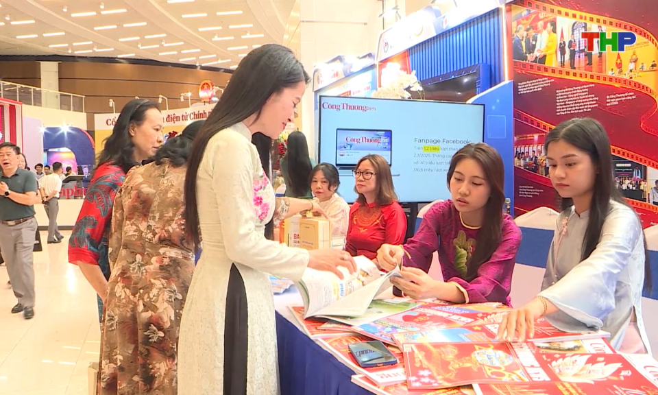 Hải Ph&ograve;ng trong cảm nhận của c&aacute;c nh&agrave; b&aacute;o
