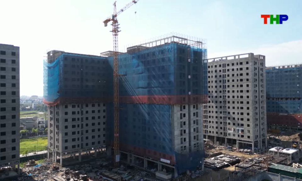 Tạp ch&iacute; kinh tế: Tăng tốc, bứt ph&aacute; trong giải ng&acirc;n vốn đầu tư c&ocirc;ng