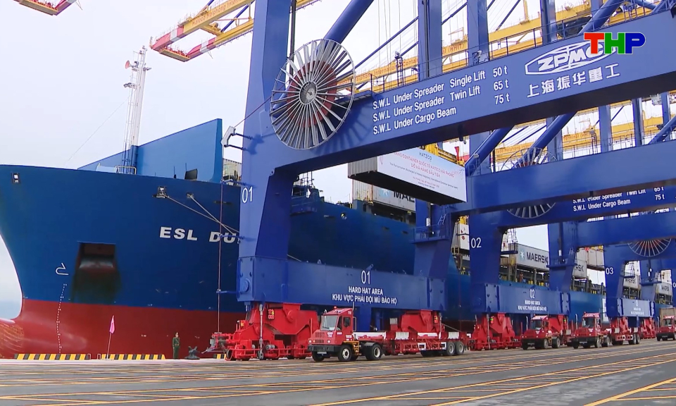Hạ tầng cảng biển - Nền tảng vững chắc cho logistics tại Hải Ph&ograve;ng