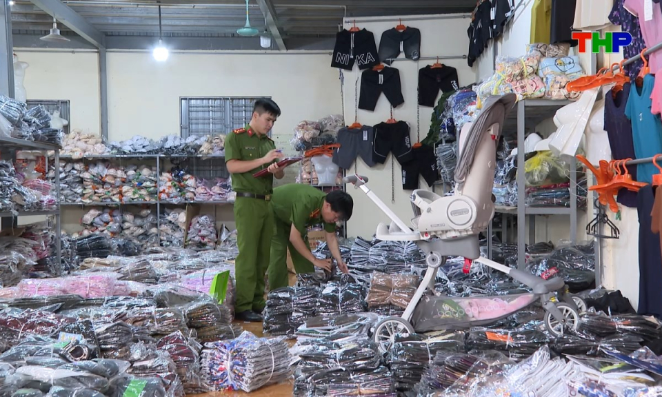 Ph&aacute;p luật v&agrave; cuộc sống: Quyết liệt đấu tranh, ngăn chặn v&agrave; xử l&yacute; x&acirc;m phạm quyền sở hữu tr&iacute; tuệ