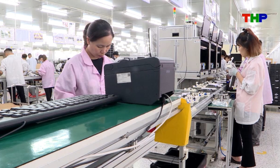 Ch&iacute;nh s&aacute;ch ph&aacute;p luật: Ban h&agrave;nh khung chuẩn mực đạo đức, văn h&oacute;a kinh doanh gắn với bản sắc d&acirc;n tộc v&agrave; tiếp cận tinh hoa văn h&oacute;a kinh doanh thế giới 