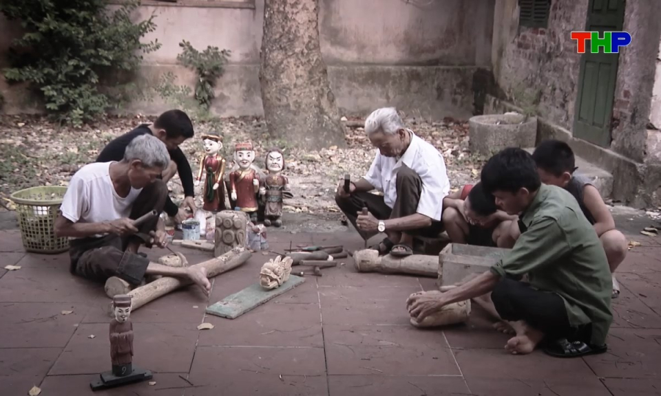 &Acirc;m vang miền cửa biển: Thanh &acirc;m đất Cảng