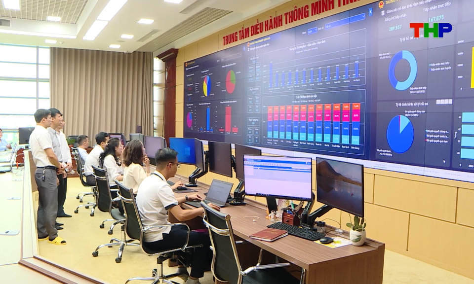 Ph&aacute;t triển khoa học c&ocirc;ng nghệ, đổi mới s&aacute;ng tạo v&agrave; chuyển đổi số quốc gia