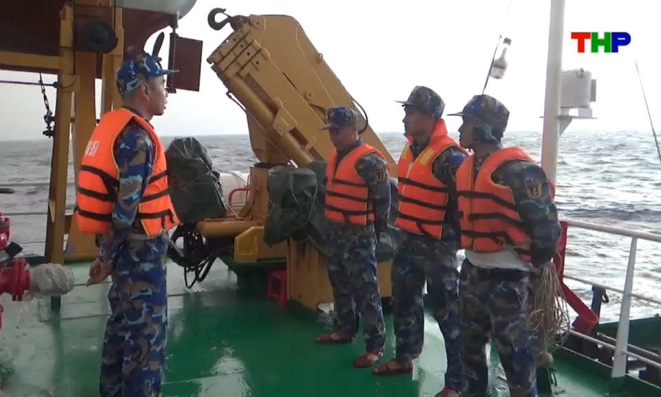 An ninh biển đảo: Bộ đội Hải qu&acirc;n chủ động ph&ograve;ng chống thi&ecirc;n tai, cứu nạn cứu hộ