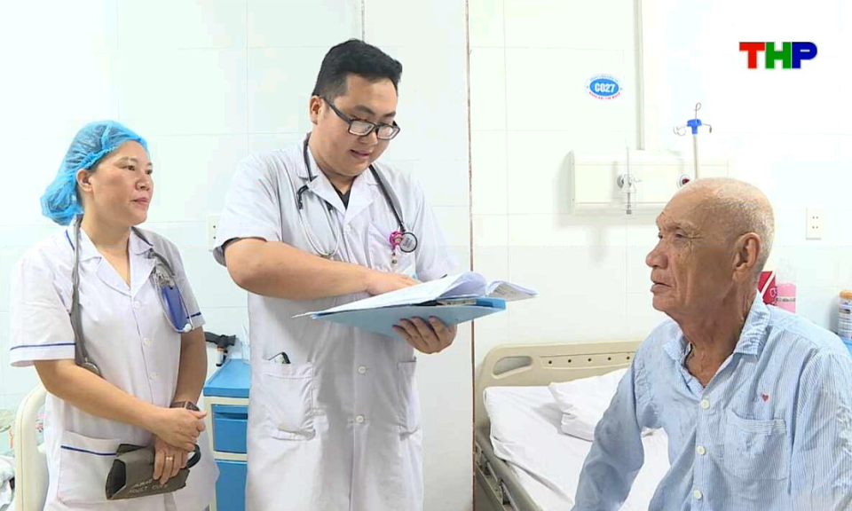 Y học 360: Quản l&yacute; sức khỏe cho người cao tuổi