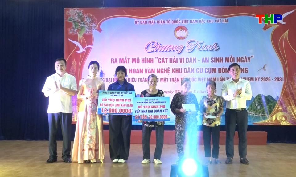 Mặt trận Tổ quốc hướng về cơ sở, gần d&acirc;n v&agrave; v&igrave; d&acirc;n 