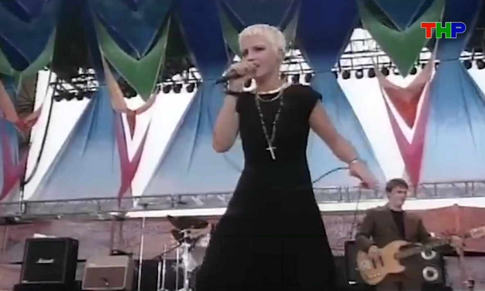 Ca nhạc quốc tế: The Cranberries - Thanh &acirc;m của k&yacute; ức