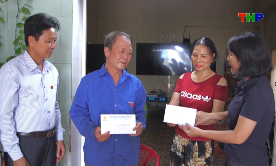 Hơn 60 tỷ đồng chăm lo cho nạn nh&acirc;n chất độc da cam