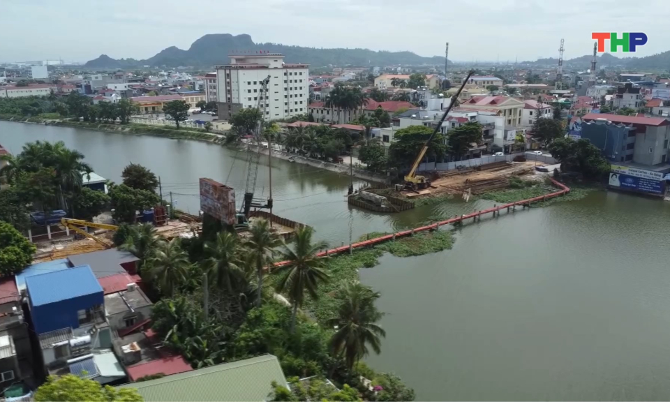 Ph&acirc;n cấp, ph&acirc;n quyền trong giải ng&acirc;n đầu tư c&ocirc;ng