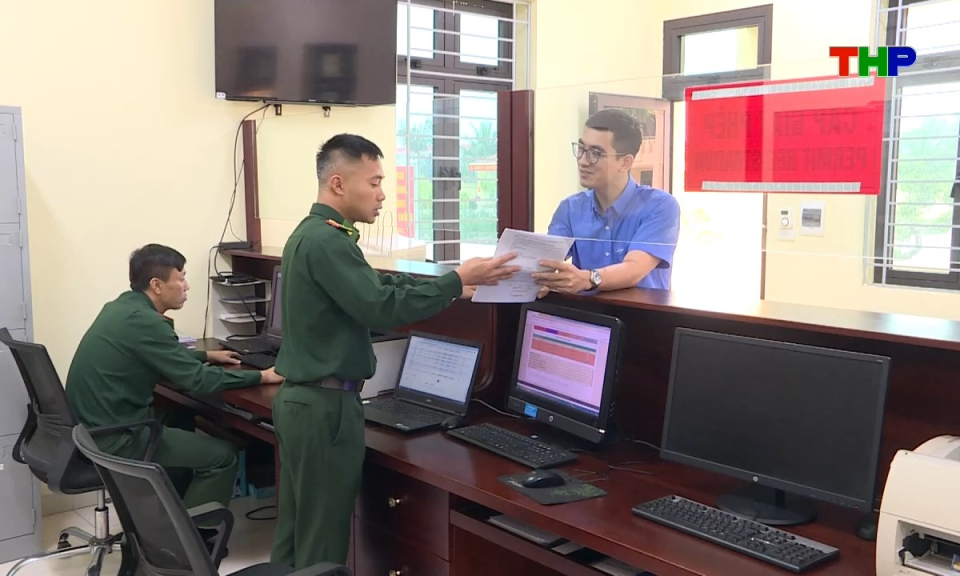 Ch&iacute;nh s&aacute;ch ph&aacute;p luật: Đẩy mạnh chuyển đổi số trong thực thi ph&aacute;p luật về xuất nhập cảnh