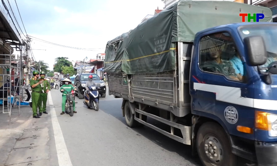 Bảo đảm an to&agrave;n giao th&ocirc;ng, mỹ quan đ&ocirc; thị 