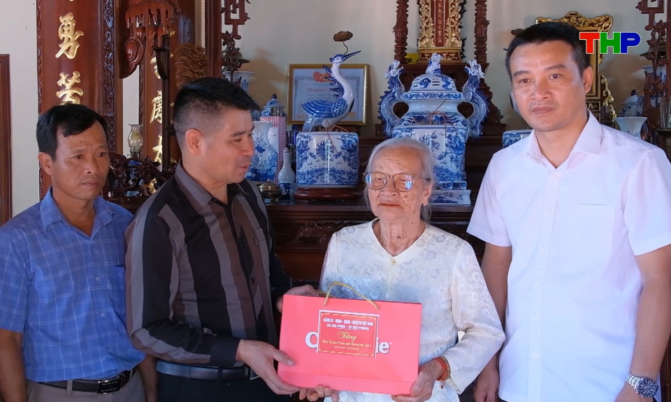 Chăm lo gia đ&igrave;nh ch&iacute;nh s&aacute;ch, người c&oacute; c&ocirc;ng