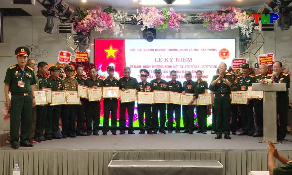 Hoạt động tri &acirc;n nh&acirc;n Ng&agrave;y Thương binh - Liệt sĩ