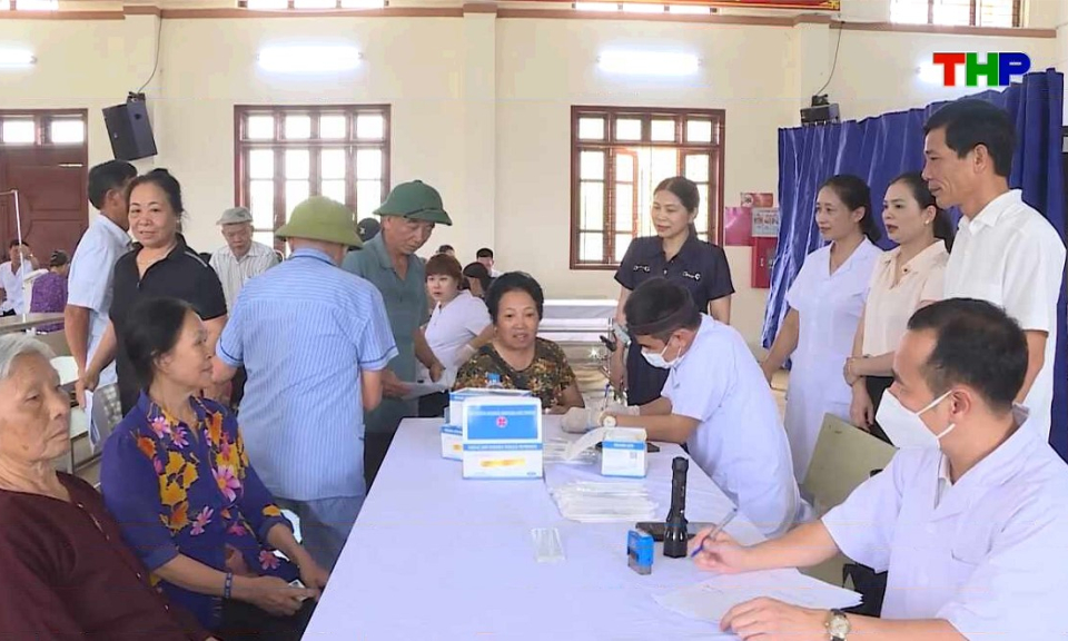 Cuộc sống mu&ocirc;n m&agrave;u: N&acirc;ng cao chất lượng y tế cơ sở v&igrave; sức khỏe cộng đồng