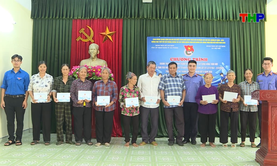 Ch&iacute;nh s&aacute;ch ph&aacute;p luật: Ch&iacute;nh s&aacute;ch tri &acirc;n người c&oacute; c&ocirc;ng
