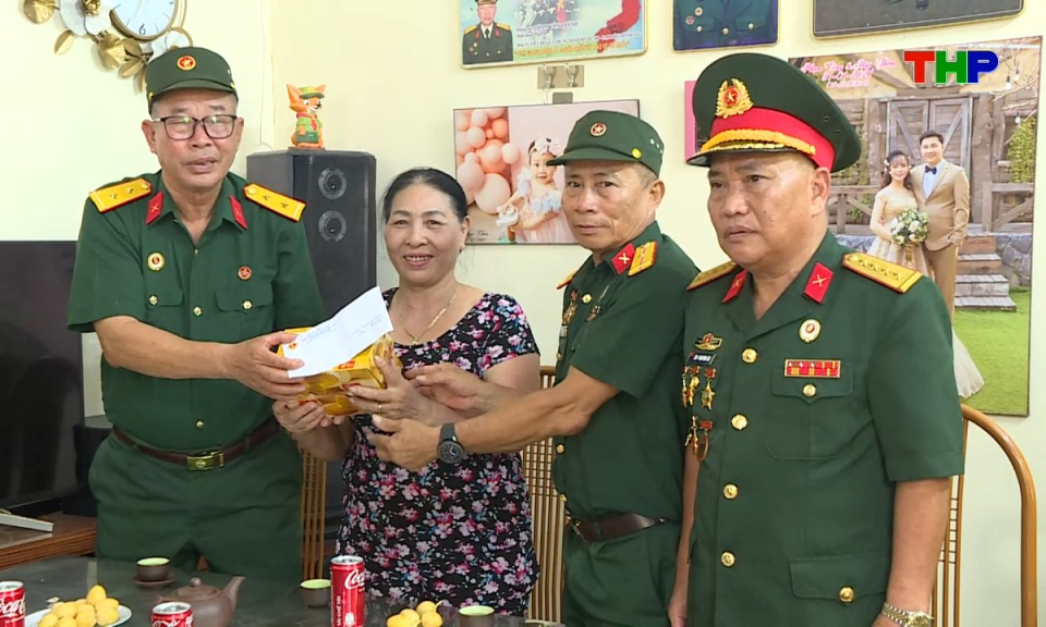V&igrave; cộng đồng: Nghĩa t&igrave;nh th&aacute;ng Bảy