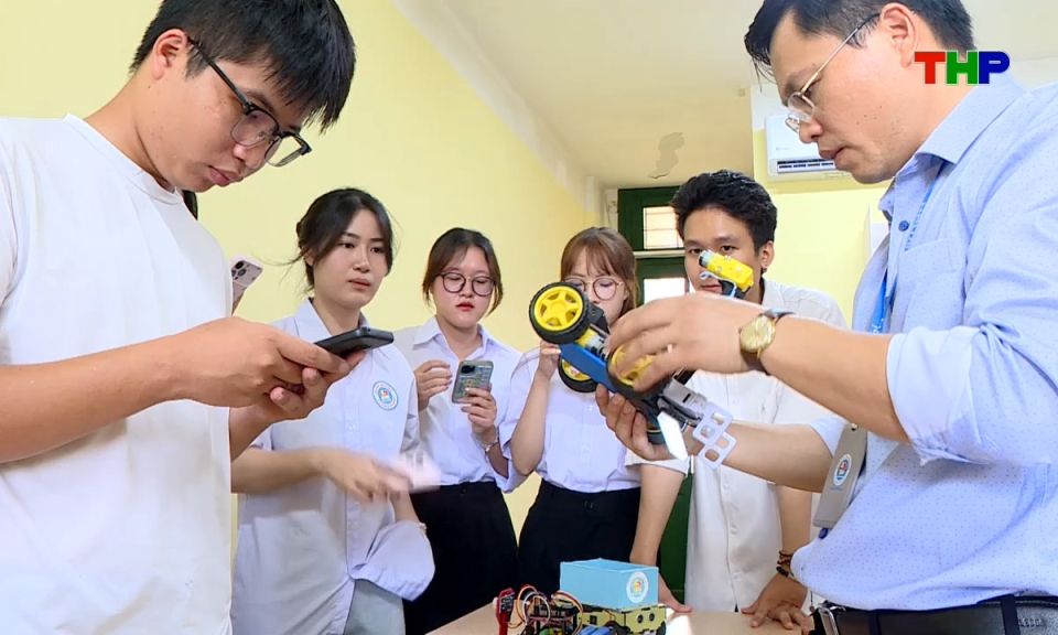 Khoa học c&ocirc;ng nghệ v&agrave; đời sống: Hải Ph&ograve;ng kỳ vọng ch&iacute;nh s&aacute;ch đột ph&aacute; thu h&uacute;t nh&acirc;n lực, nh&acirc;n t&agrave;i ng&agrave;nh khoa học c&ocirc;ng nghệ