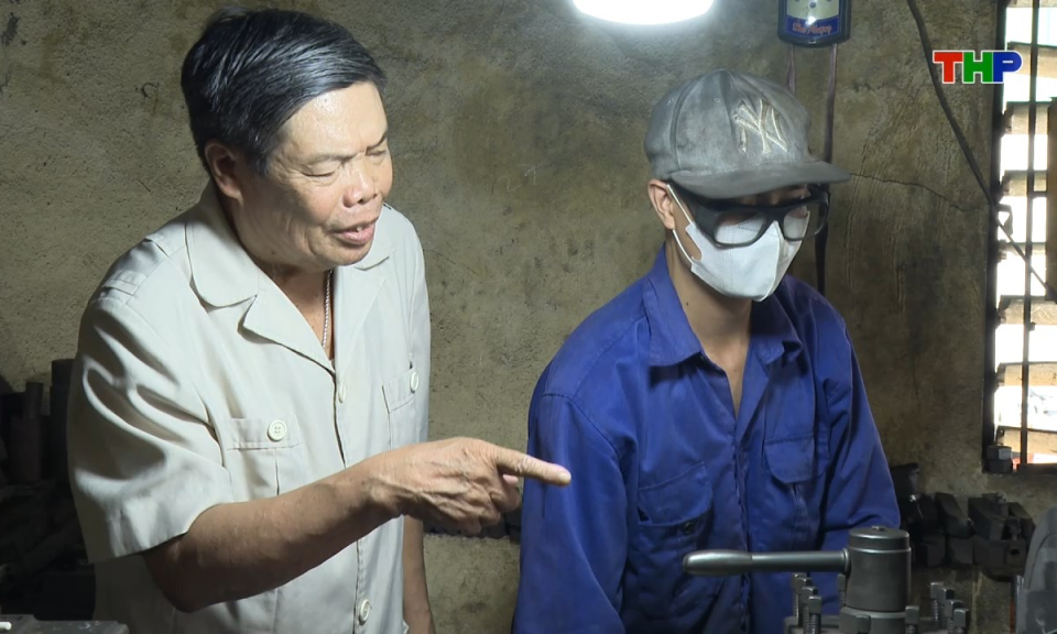 Học tập v&agrave; l&agrave;m theo tư tưởng, đạo đức, phong c&aacute;ch Hồ Ch&iacute; Minh: Những thương, bệnh binh l&agrave;m theo lời B&aacute;c