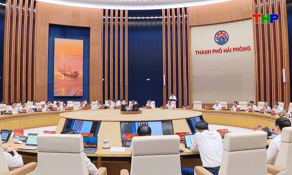 Cần thiết ban h&agrave;nh Nghị quyết chuy&ecirc;n đề về tăng trưởng GRDP