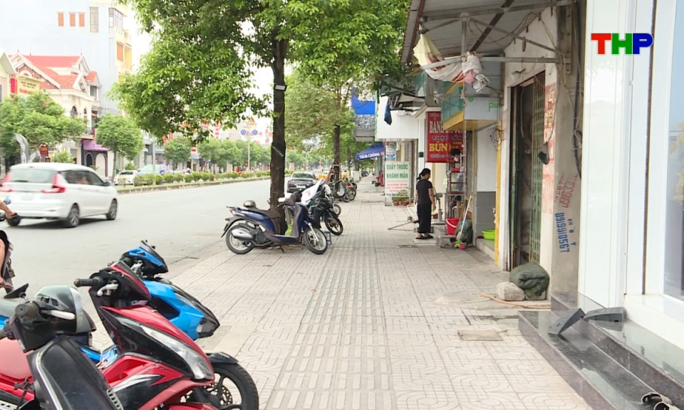 An to&agrave;n giao th&ocirc;ng: Trả lại vỉa h&egrave; - Giữ g&igrave;n kỷ cương đ&ocirc; thị